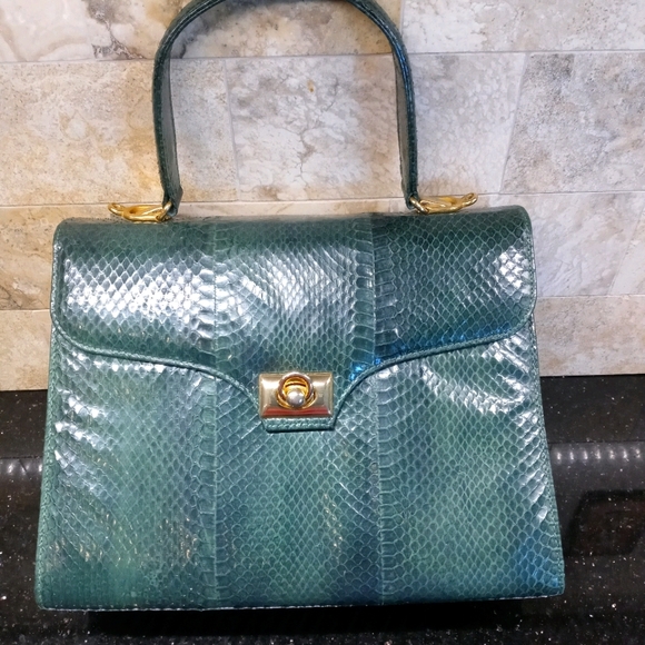 Kelly Style Genuine Snakeskin bag great look - Picture 6 of 15